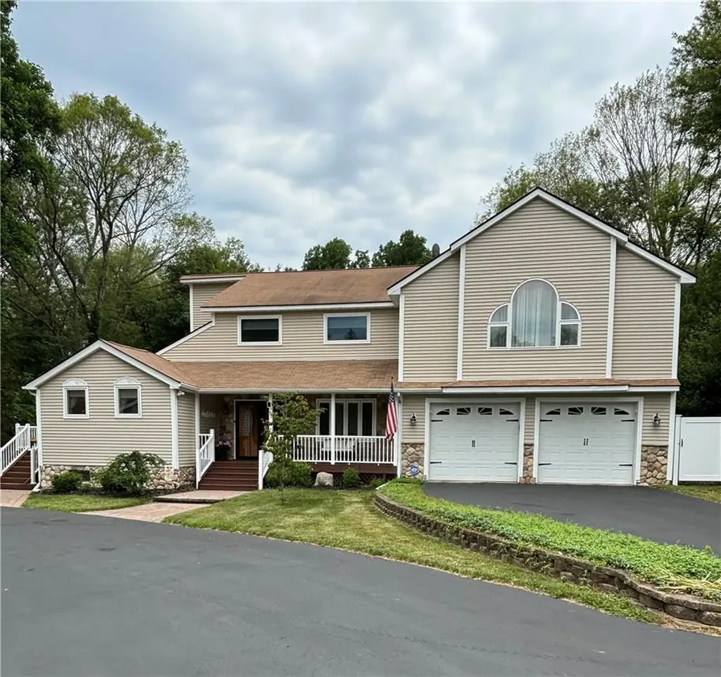 32 Hamilton Road Hopewell Junction NY 12533