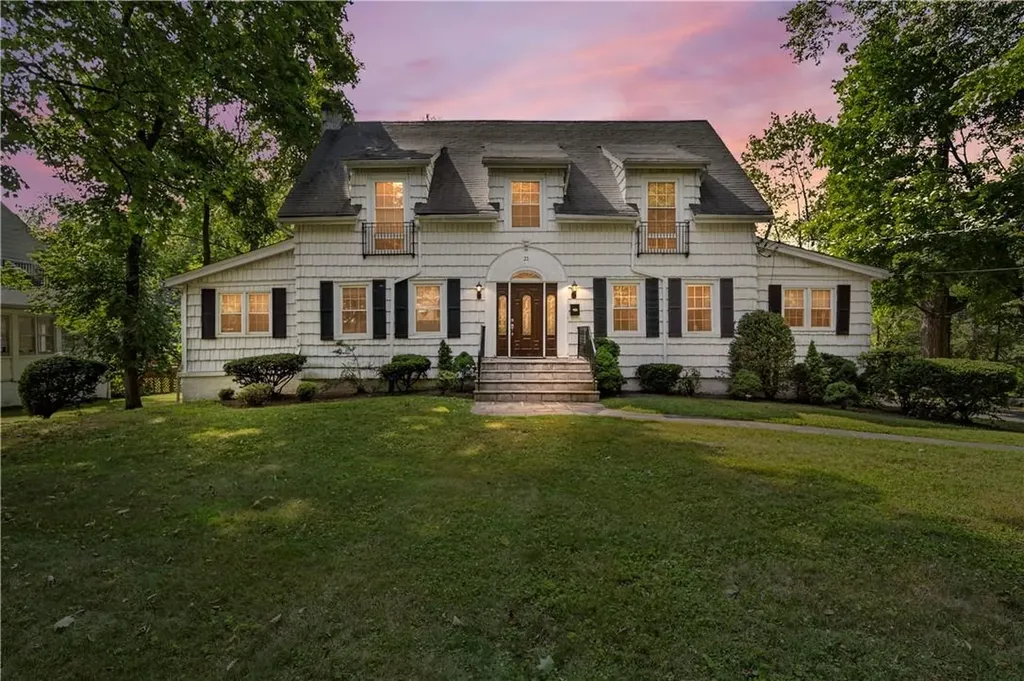 21 Cambridge Road Scarsdale NY 10583