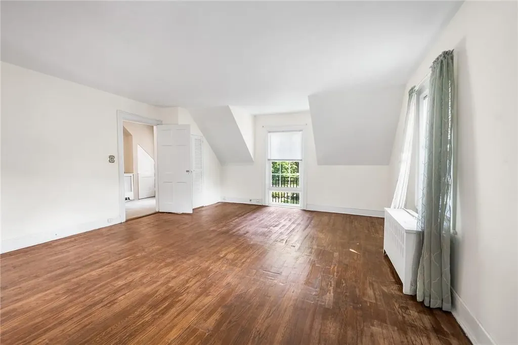 21 Cambridge Road Scarsdale NY 10583