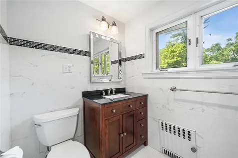21 Cambridge Road Scarsdale NY 10583