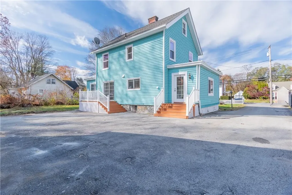 1016 Dutchess Turnpike Poughkeepsie NY 12603