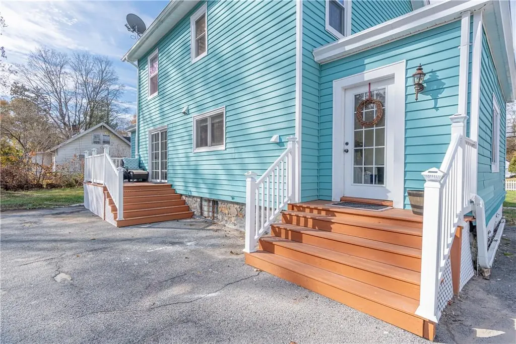 1016 Dutchess Turnpike Poughkeepsie NY 12603