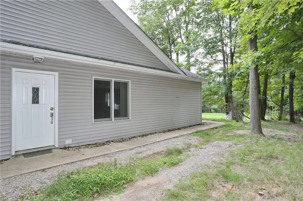 80 Old Quaker Hill Road Monroe NY 10950