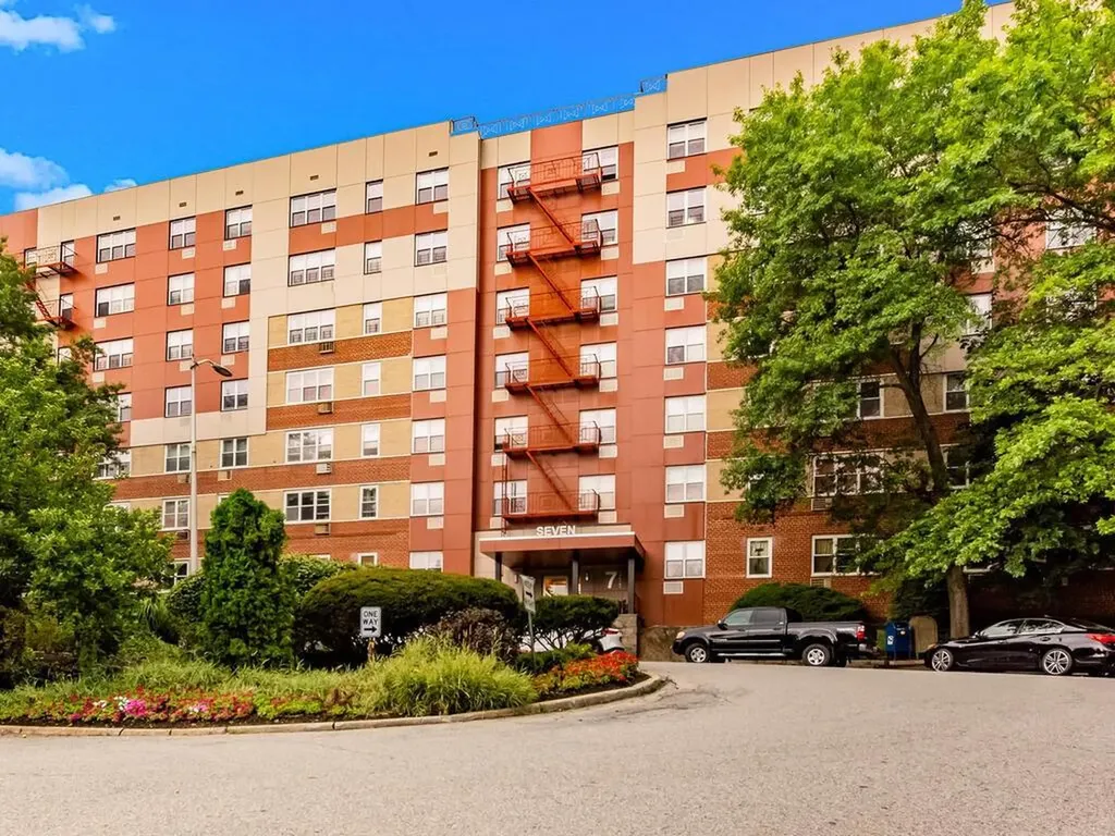 7 Balint Drive Yonkers NY 10710
