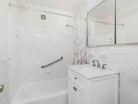 7 Balint Drive Yonkers NY 10710