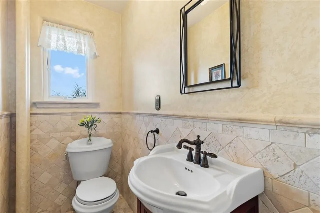 151 Hudson Terrace Yonkers NY 10701