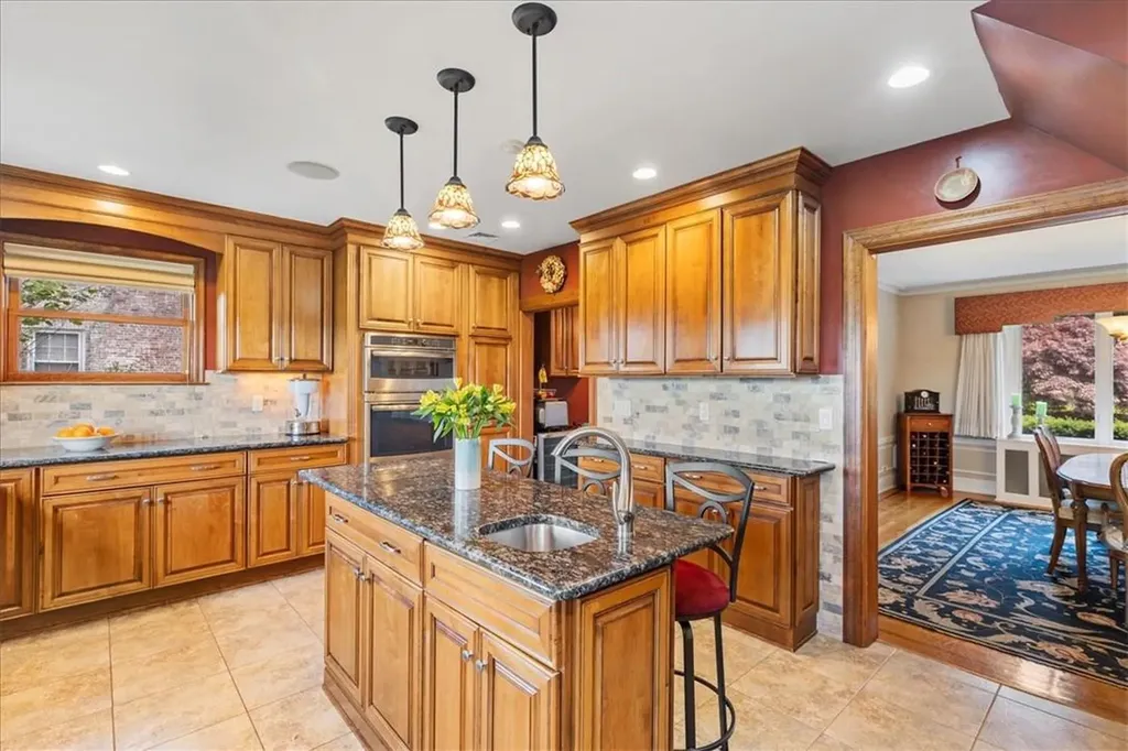 151 Hudson Terrace Yonkers NY 10701