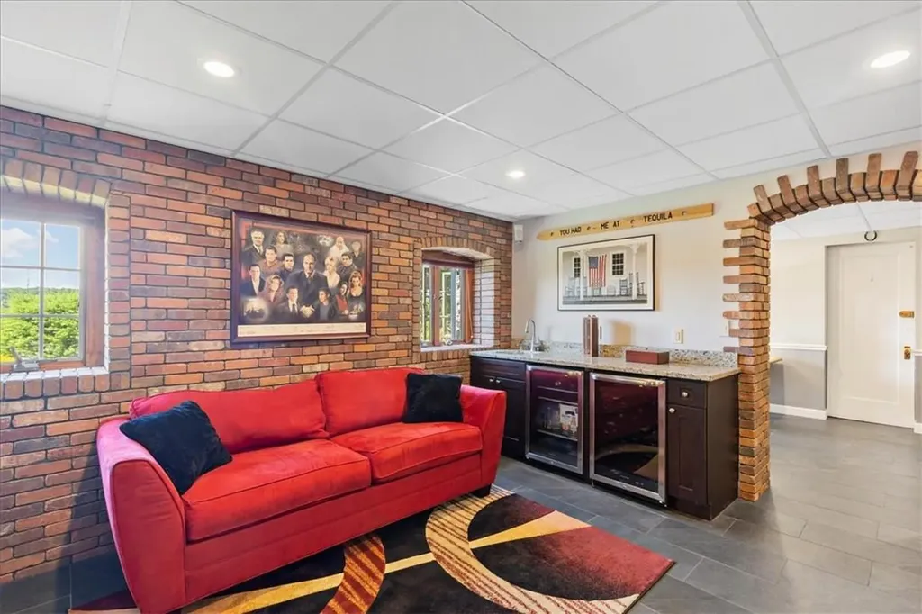 151 Hudson Terrace Yonkers NY 10701