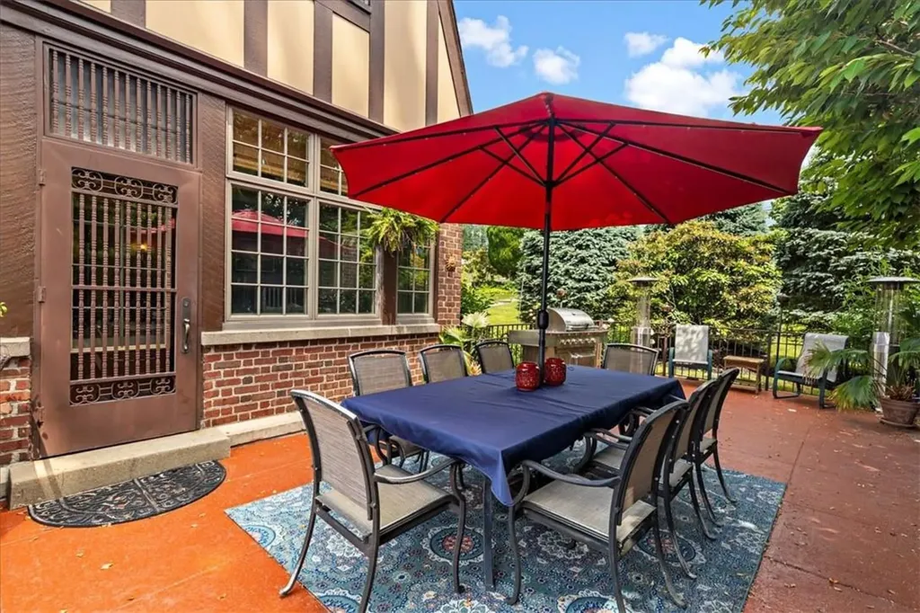 151 Hudson Terrace Yonkers NY 10701