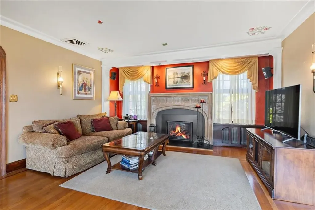 151 Hudson Terrace Yonkers NY 10701