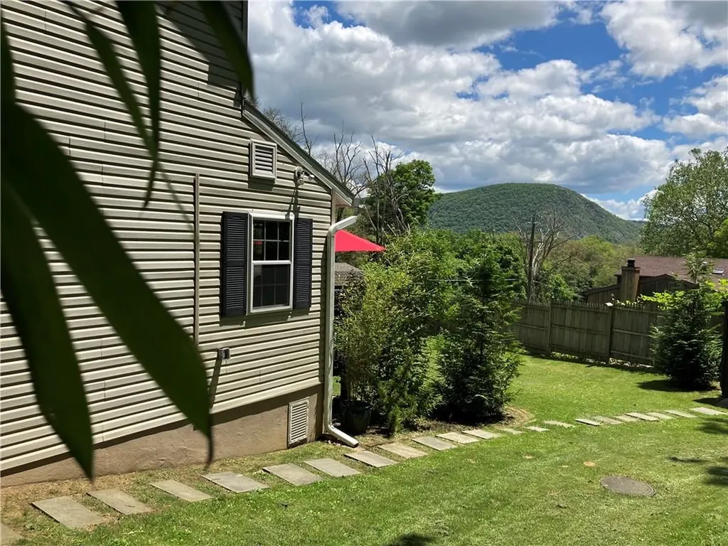 89 Mine Road Fort Montgomery NY 10922