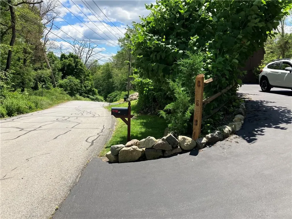 89 Mine Road Fort Montgomery NY 10922