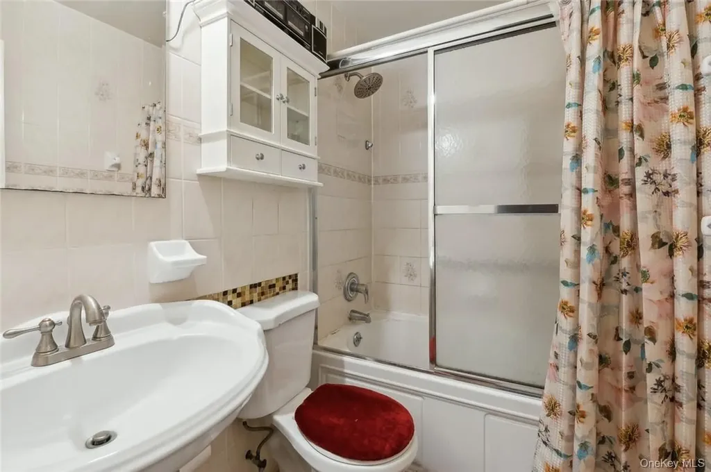 10560 Flatlands 2nd Street Brooklyn NY 11236