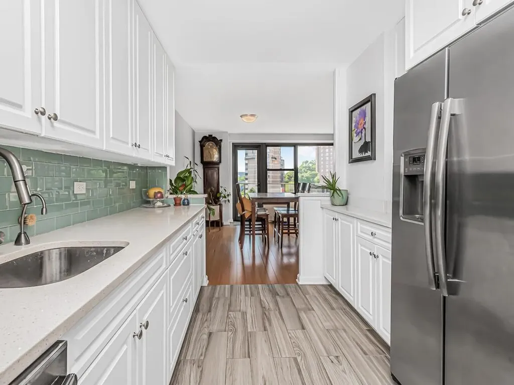 2500 Johnson Avenue Bronx NY 10463