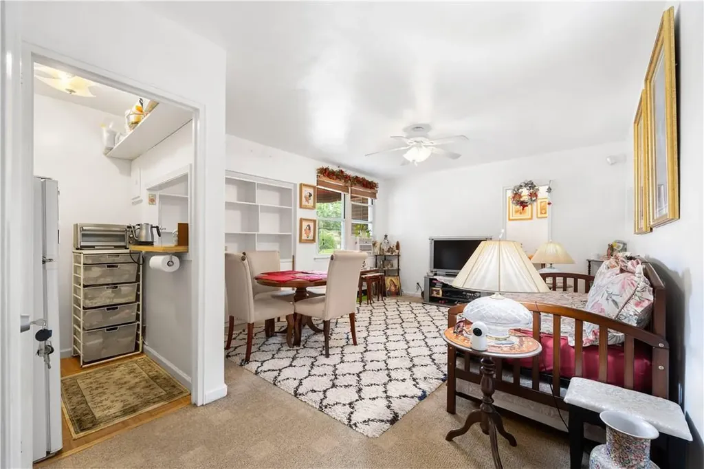 7 Bryant Crescent White Plains NY 10605
