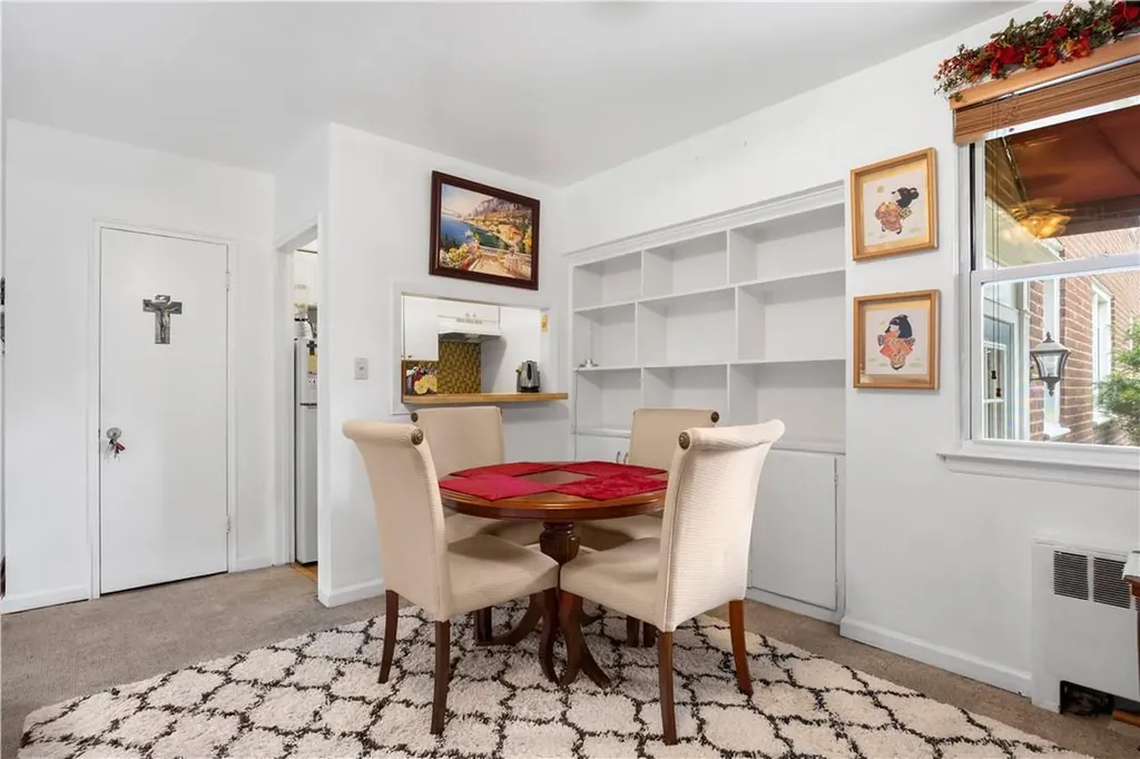 7 Bryant Crescent White Plains NY 10605