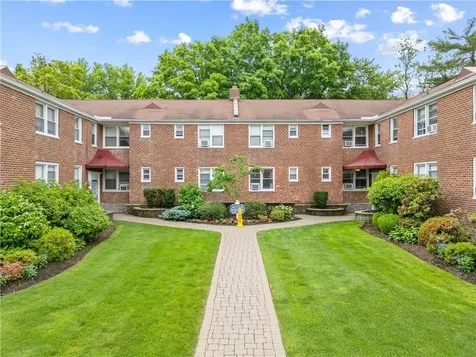 7 Bryant Crescent White Plains NY 10605