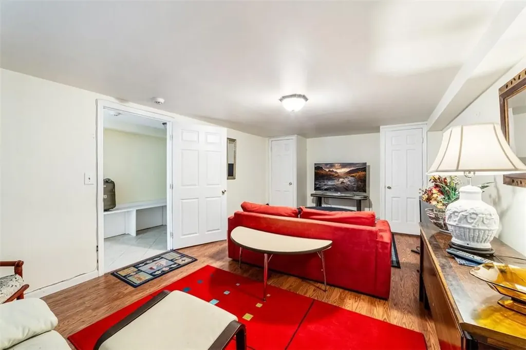 145 Walgrove Avenue Dobbs Ferry NY 10522