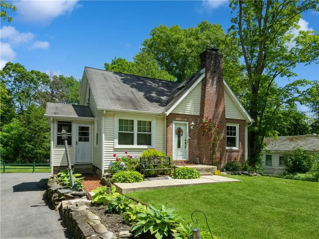 137 Vassar Road Poughkeepsie NY 12603