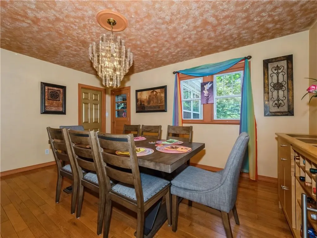 137 Vassar Road Poughkeepsie NY 12603