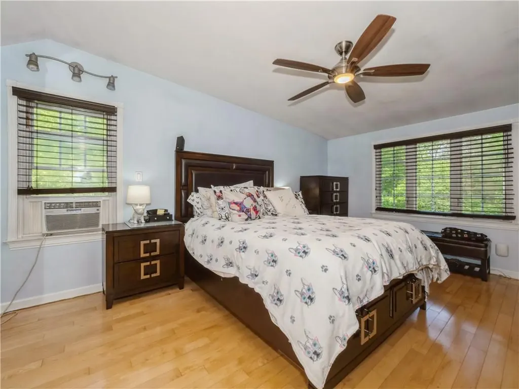 137 Vassar Road Poughkeepsie NY 12603