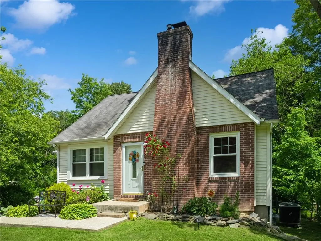 137 Vassar Road Poughkeepsie NY 12603