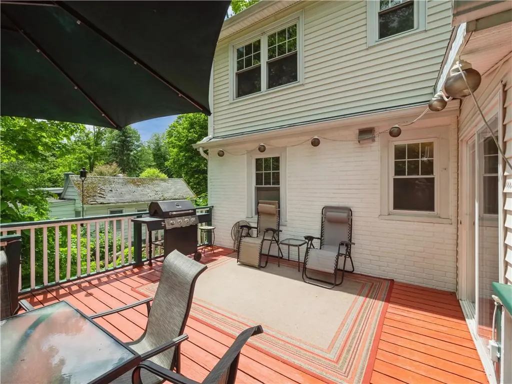 137 Vassar Road Poughkeepsie NY 12603