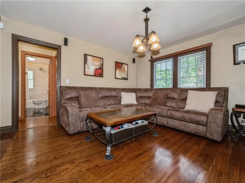 137 Vassar Road Poughkeepsie NY 12603