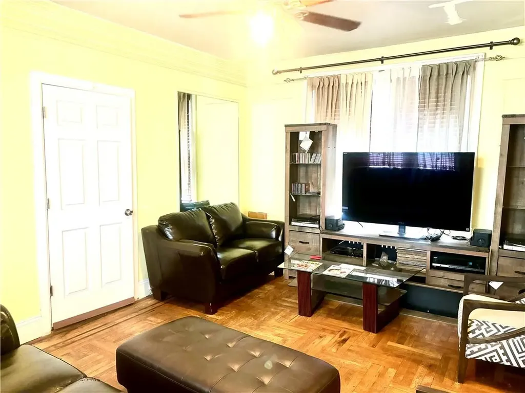 4510 Hill Avenue Bronx NY 10466