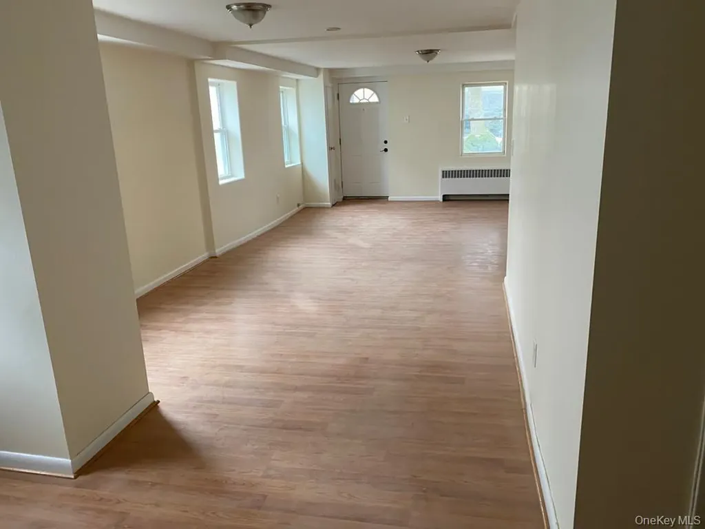 22 Cowles Aka 2 Catskill Avenue Yonkers NY 10704