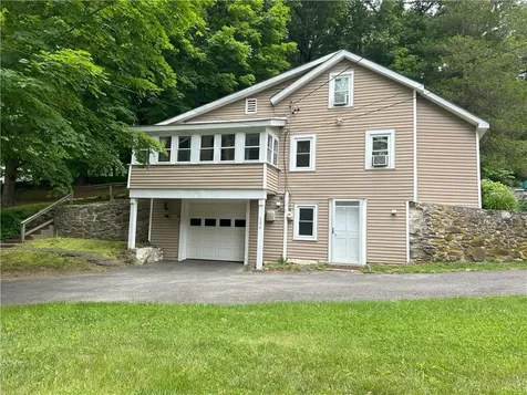 682 Harris Road Bedford Hills NY 10507