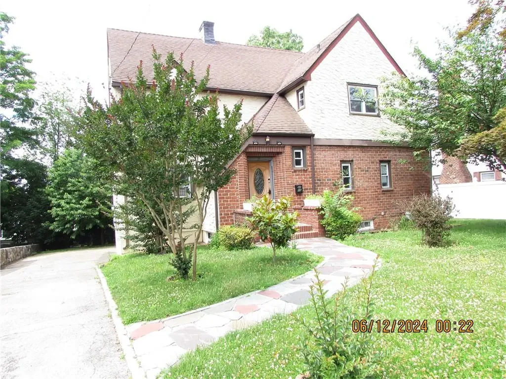 11 Huron Road Yonkers NY 10710