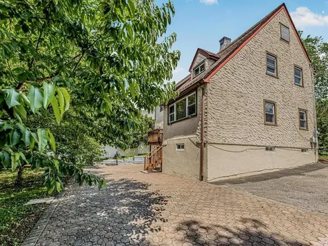 11 Huron Road Yonkers NY 10710