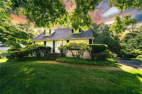 28 Pouting Rock Road Mahopac NY 10541