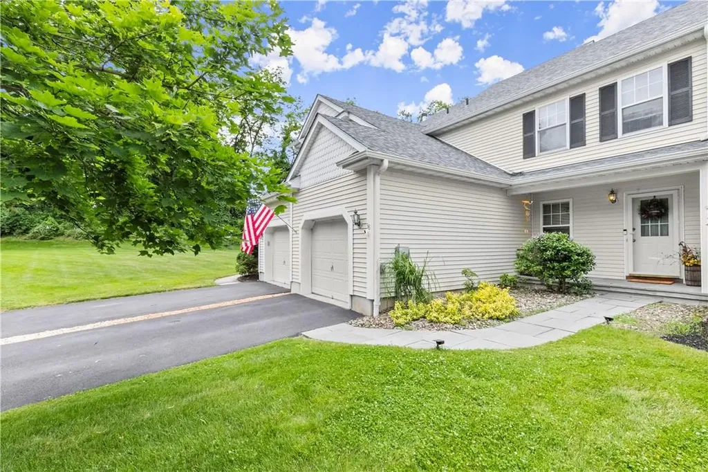 38 Osborne Glen Poughquag NY 12570