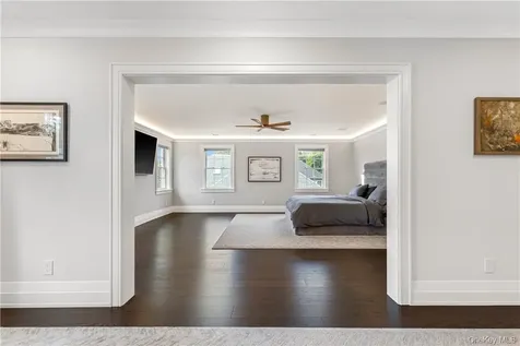 622 W 256th Street Bronx NY 10471