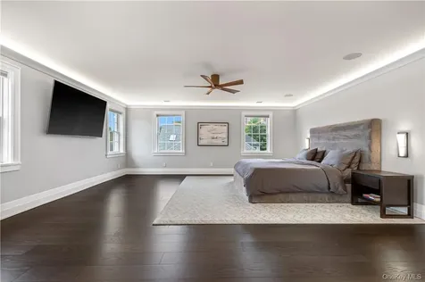 622 W 256th Street Bronx NY 10471