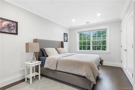 622 W 256th Street Bronx NY 10471