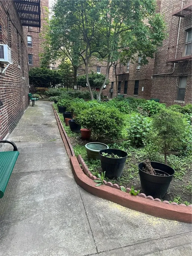 2922 Barnes Avenue Bronx NY 10467