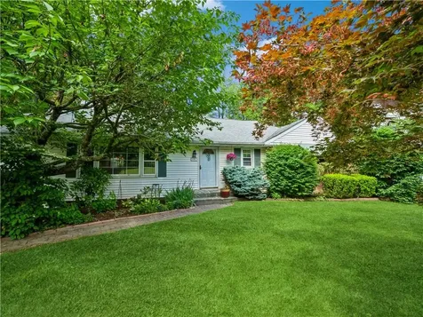 7 Titusville Heights Poughkeepsie NY 12603