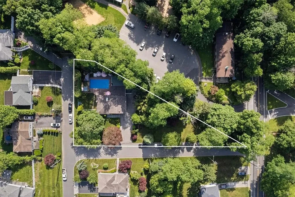 53 Parkview Road Elmsford NY 10523