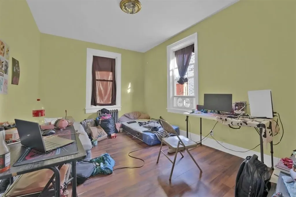 1362 Noble Avenue Bronx NY 10472