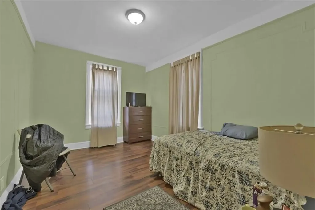1362 Noble Avenue Bronx NY 10472