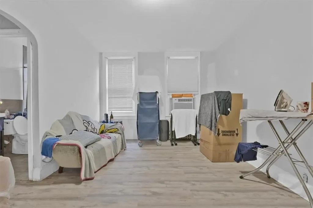 1362 Noble Avenue Bronx NY 10472