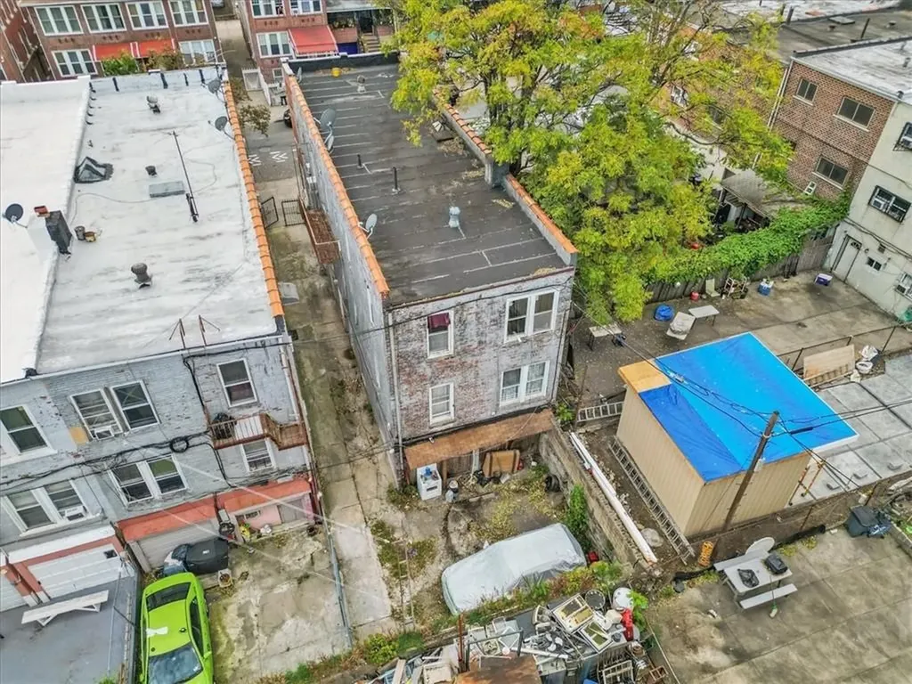 1362 Noble Avenue Bronx NY 10472
