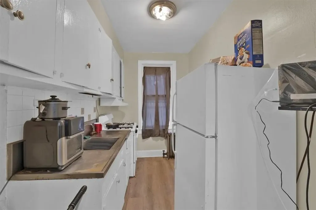 1362 Noble Avenue Bronx NY 10472