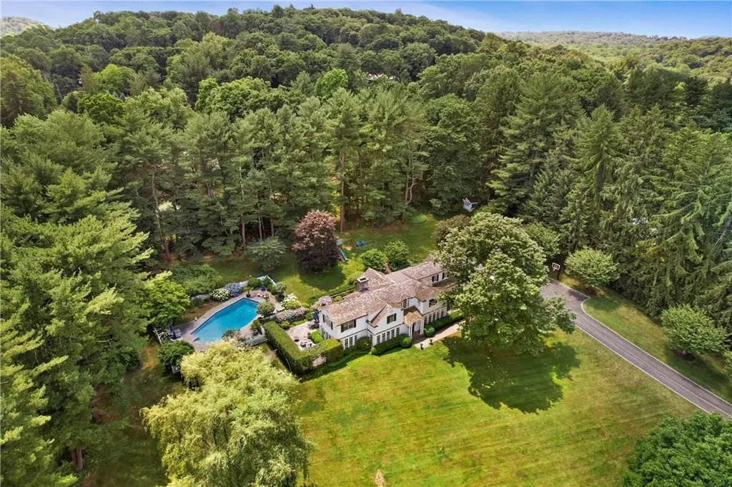23 Taylor Road Mount Kisco NY 10549
