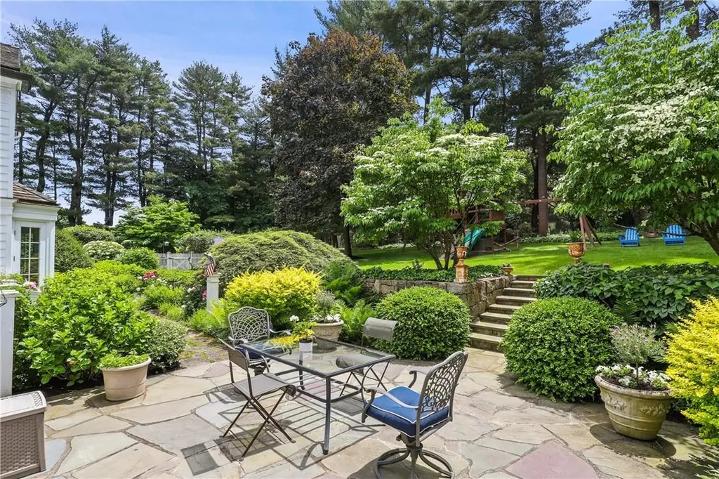 23 Taylor Road Mount Kisco NY 10549