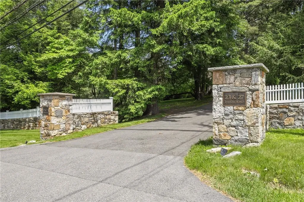 23 Taylor Road Mount Kisco NY 10549