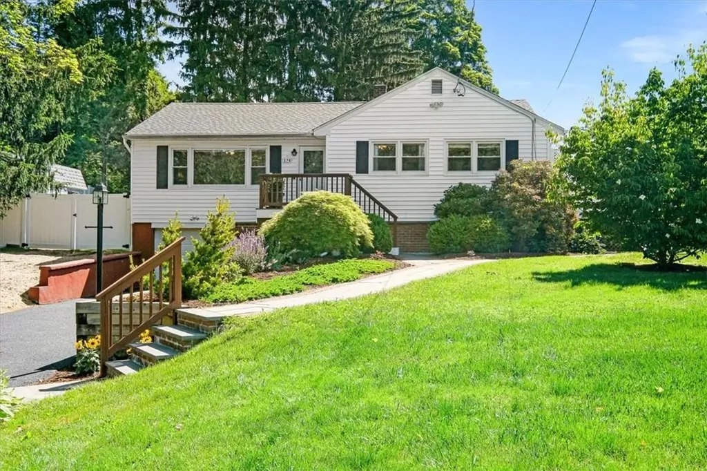 170 Dykeman Road Carmel NY 10512